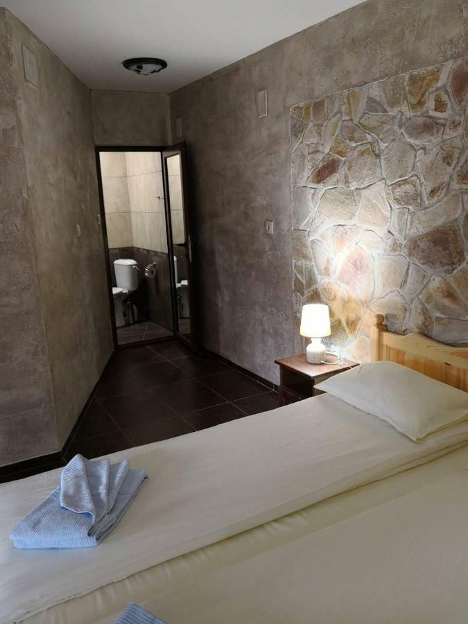 Yurukovata Kashta Hotell Koprivsjtitsa Exteriör bild