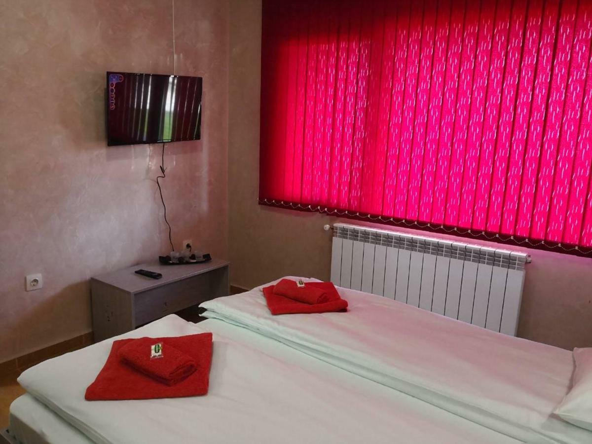 Yurukovata Kashta Hotell Koprivsjtitsa Exteriör bild